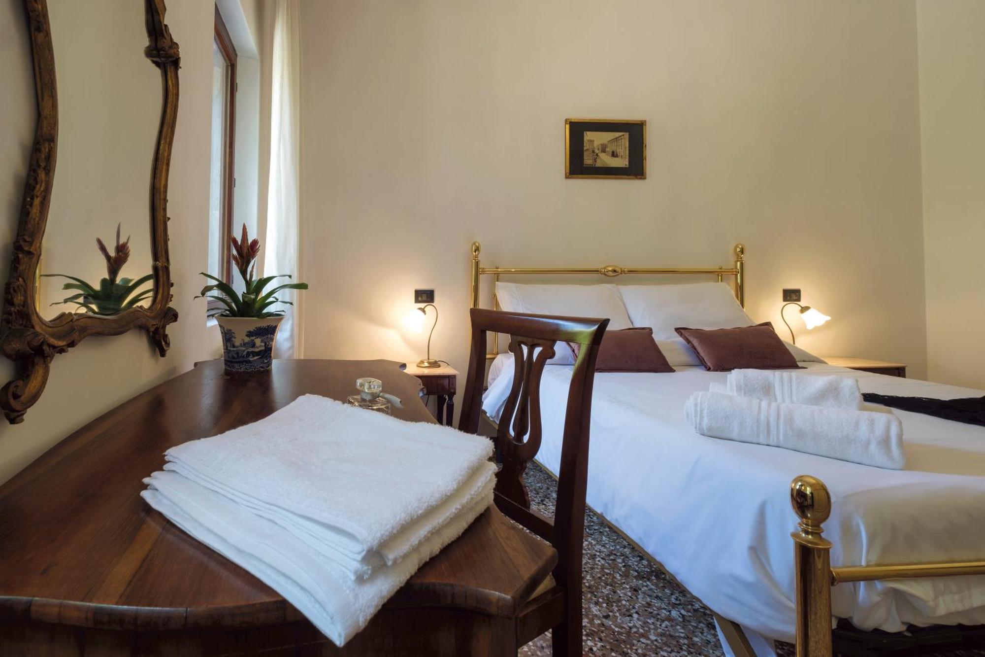 Guest house Giselda Courtyard Retreat *